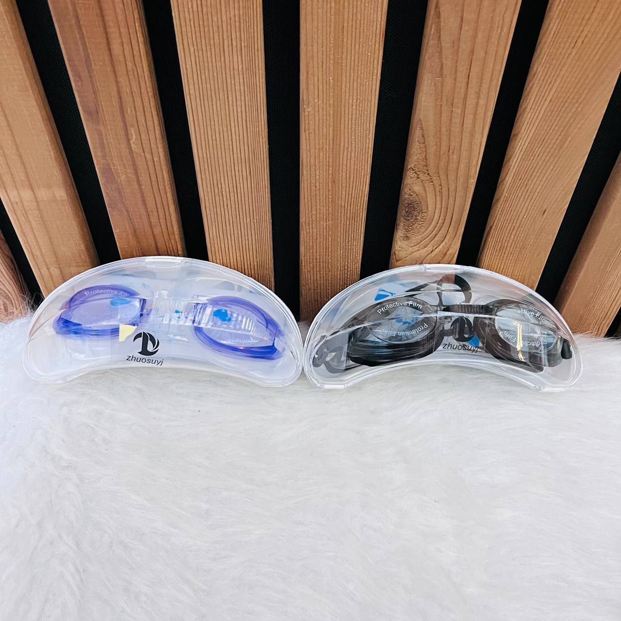 عینک شنا (۶۰۹)